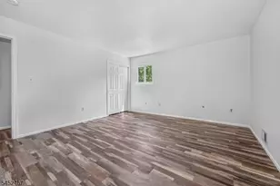 30 Wordsworth Ln, Lopatcong Township, NJ 08865 - Photo 19