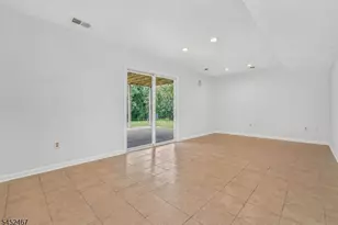 30 Wordsworth Ln, Lopatcong Township, NJ 08865 - Photo 21