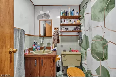 130 Rowland Ave, Clifton, NJ 07012 - Photo 19