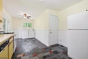 14 Ford Hill Rd, Hanover Township, NJ 07981 - Photo 13