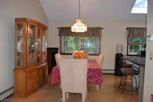 27 3rd Ave, Roseland, NJ 07068 - Photo 3