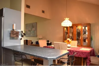 27 3rd Ave, Roseland, NJ 07068 - Photo 7