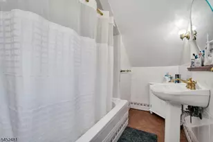 18 Belle Terre Rd, West Orange Township, NJ 07052 - Photo 7