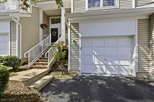 37 Woodmont Dr, Randolph Township, NJ 07869 - Photo 1