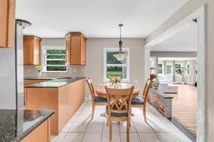 8 Cedar Ln, Roseland, NJ 07068 - Photo 19