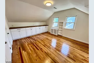 410 Lexington Ave, Cranford Township, NJ 07016 - Photo 11