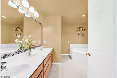 5 Pegasus Pl, Washington Township, NJ 07840 - Photo 19