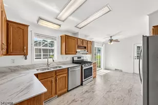 3 Lantern Ln, White Township, NJ 07823 - Photo 7