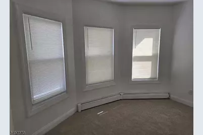125 Dalton St, Roselle Park, NJ 07204 - Photo 17