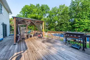 80 Lake Pochung Rd, Vernon, NJ 07461 - Photo 23