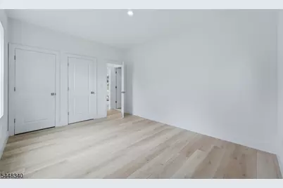 126 Fieldstone Dr, Springfield, NJ 07081 - Photo 11