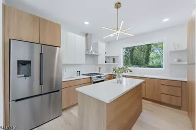 126 Fieldstone Dr, Springfield, NJ 07081 - Photo 15