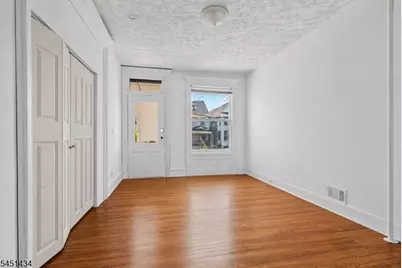 239 17th Ave, Paterson, NJ 07504 - Photo 11