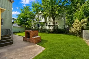 239 17th Ave, Paterson, NJ 07504 - Photo 29