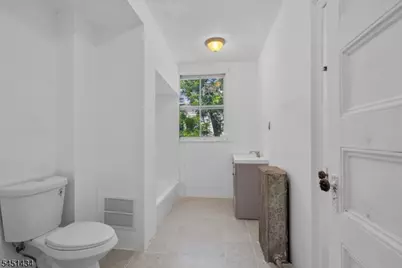 239 17th Ave, Paterson, NJ 07504 - Photo 15