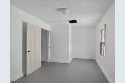 239 17th Ave, Paterson, NJ 07504 - Photo 21
