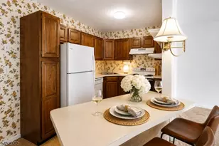 79 Carriage Ln, Sparta Township, NJ 07871 - Photo 3