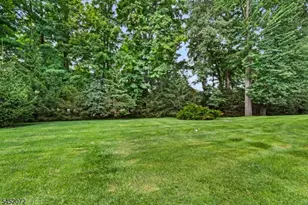 79 Carriage Ln, Sparta Township, NJ 07871 - Photo 19