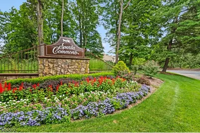 79 Carriage Ln, Sparta Township, NJ 07871 - Photo 31