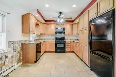 77 Pine St, Newton, NJ 07860 - Photo 13