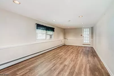 77 Pine St, Newton, NJ 07860 - Photo 15
