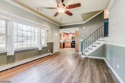 77 Pine St, Newton, NJ 07860 - Photo 9