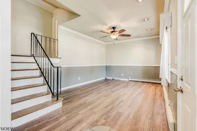 77 Pine St, Newton, NJ 07860 - Photo 7