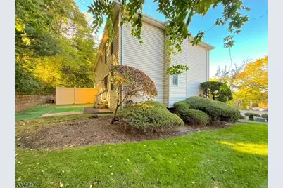 8 Magnolia Ct #8B, Madison, NJ 07940 - Photo 17