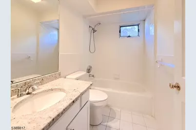 8 Magnolia Ct #8B, Madison, NJ 07940 - Photo 13