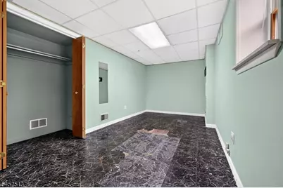 49 Blake Ave, Cranford Township, NJ 07016 - Photo 11