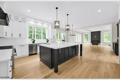 237 Mountainside Rd, Mendham Township, NJ 07945 - Photo 15