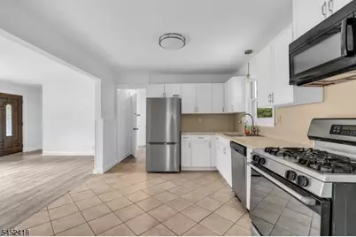 106 Mountain Ave, Berkeley Heights Township, NJ 07922 - Photo 13