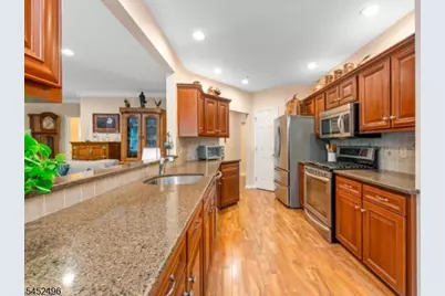 4210 Cleveland Ln #210, Rockaway Township, NJ 07866 - Photo 5