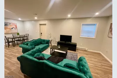 15 Seymour Ave #1B, Newark, NJ 07108 - Photo 1