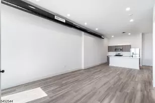 55 Washington St, East Orange, NJ 07017 - Photo 11