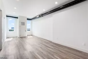 55 Washington St, East Orange, NJ 07017 - Photo 9