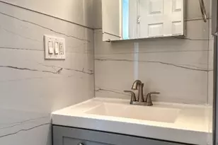 126 Wade St, Jersey City, NJ 07305 - Photo 19
