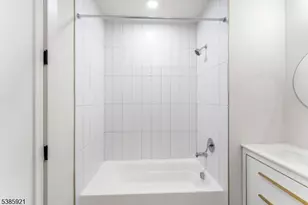 55 Washington St, East Orange, NJ 07017 - Photo 13