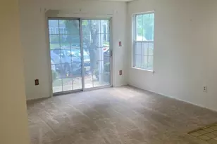 1387 York St, Mahwah, NJ 07430 - Photo 7