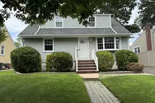 525 Sycamore St, Rahway, NJ 07065 - Photo 1