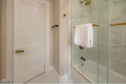 159-161 Vermont Ave, Newark, NJ 07106 - Photo 17