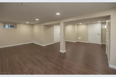 159-161 Vermont Ave, Newark, NJ 07106 - Photo 25