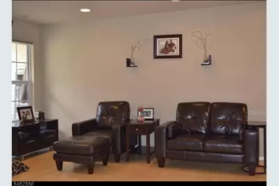 124 Wallace Ct #701, Green Brook Township, NJ 08812 - Photo 9