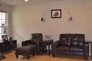 124 Wallace Ct, Green Brook Township, NJ 08812 - Photo 9