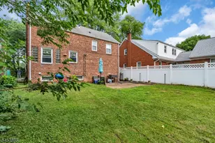 309 Raritan Rd, Linden, NJ 07036 - Photo 37