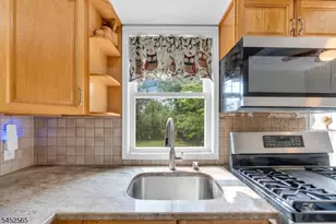 309 Raritan Rd, Linden, NJ 07036 - Photo 15