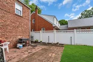 309 Raritan Rd, Linden, NJ 07036 - Photo 27