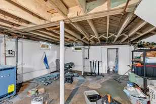 309 Raritan Rd, Linden, NJ 07036 - Photo 25