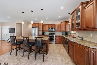 2416 Hulick Pl, Rahway, NJ 07065 - Photo 5