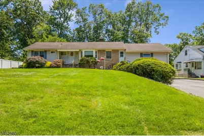 17 Hilldale Rd, Montville Township, NJ 07058 - Photo 3